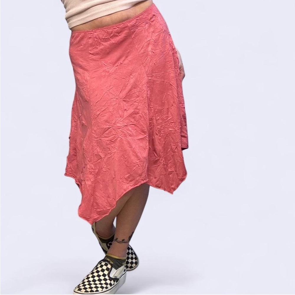 🌸 Full Tilt Crinkle Texture Handkerchief Hem Midi Skirt - Pink S/M